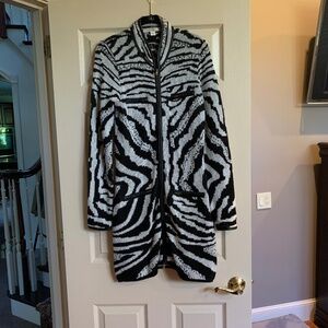 Boston Proper Black/Ivory Print Long Cardigan Sweater sz S